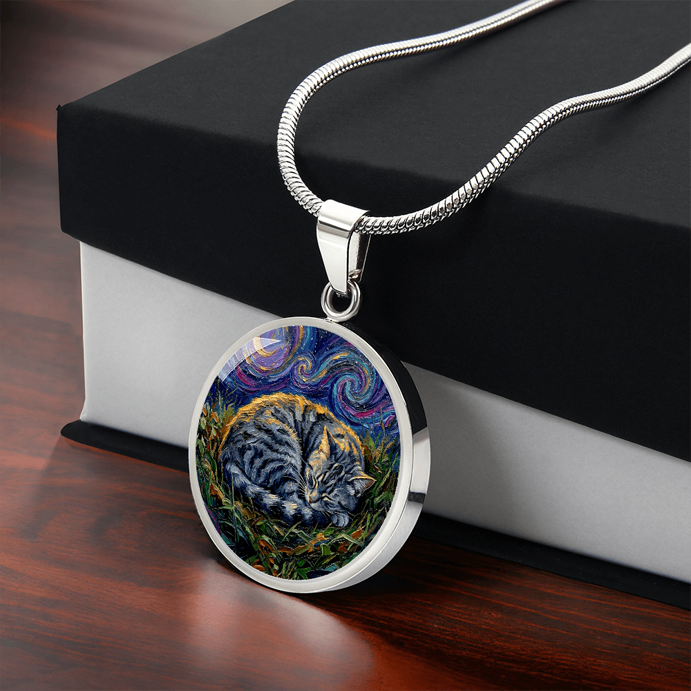 Sleepy American Shorthair Tabby Round Necklace