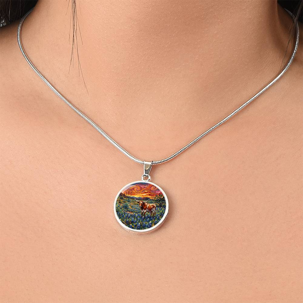 Texas Night Round Necklace