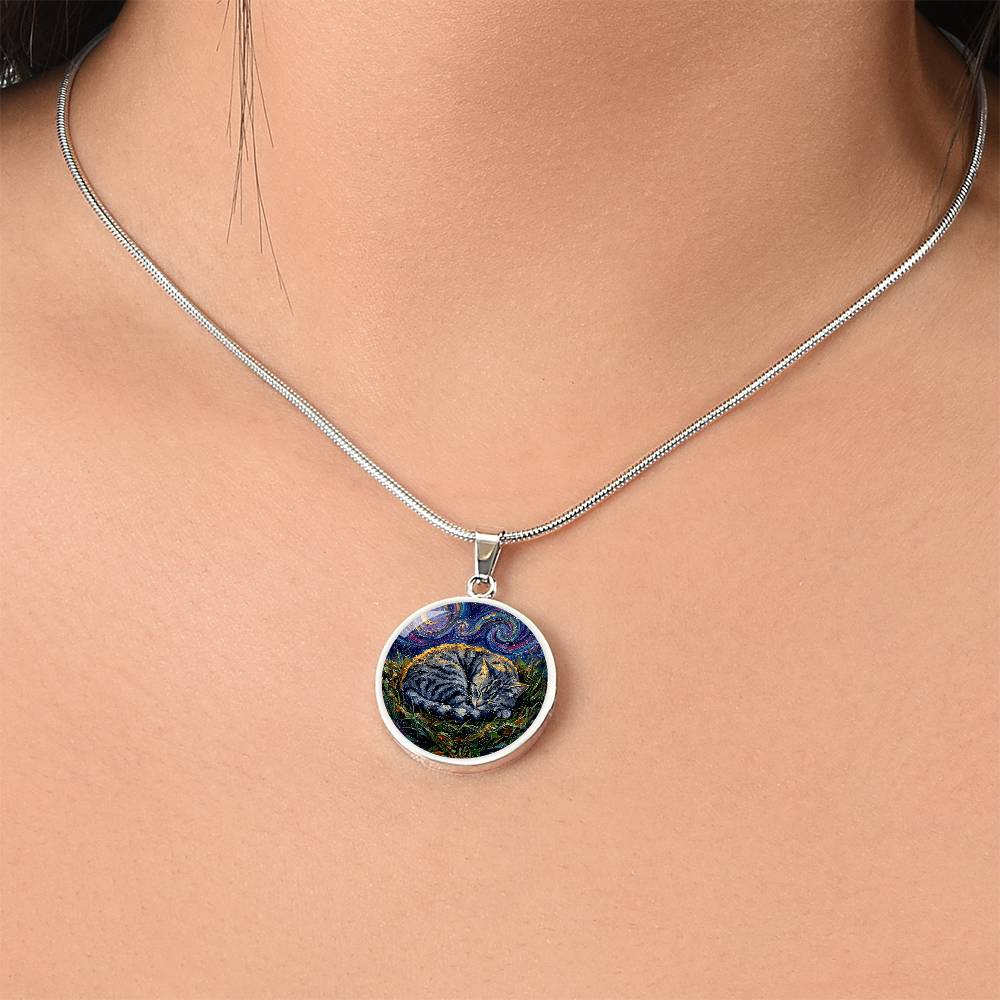 Sleepy American Shorthair Tabby Round Necklace