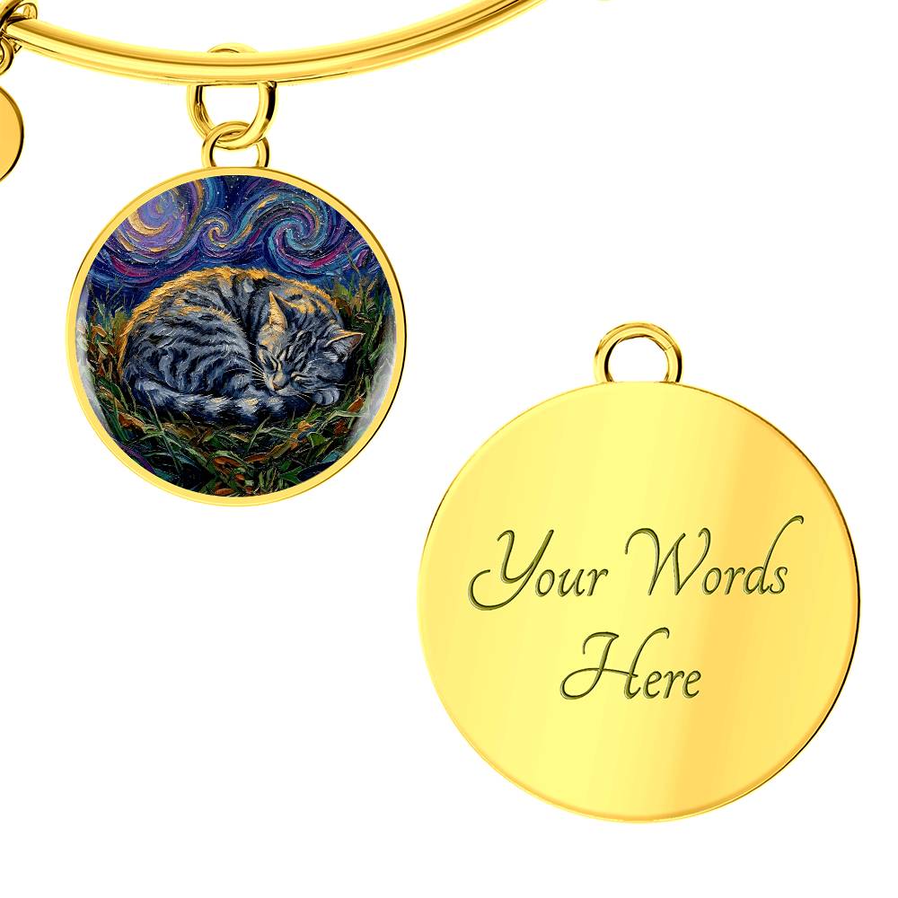 Sleepy American Shorthair Tabby Round Charm Bracelet