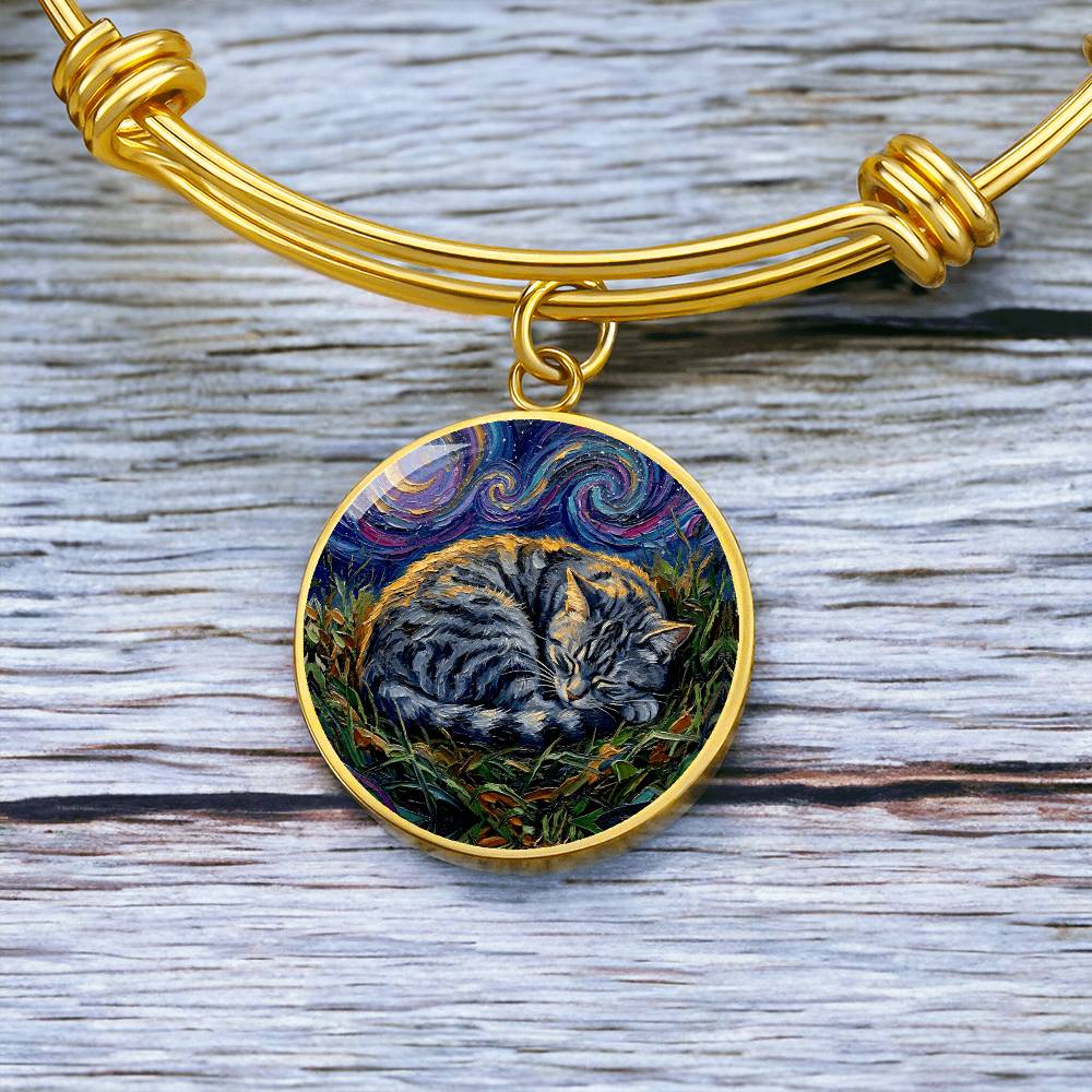 Sleepy American Shorthair Tabby Round Charm Bracelet